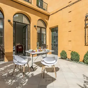 Casa Temprado Aparthotel