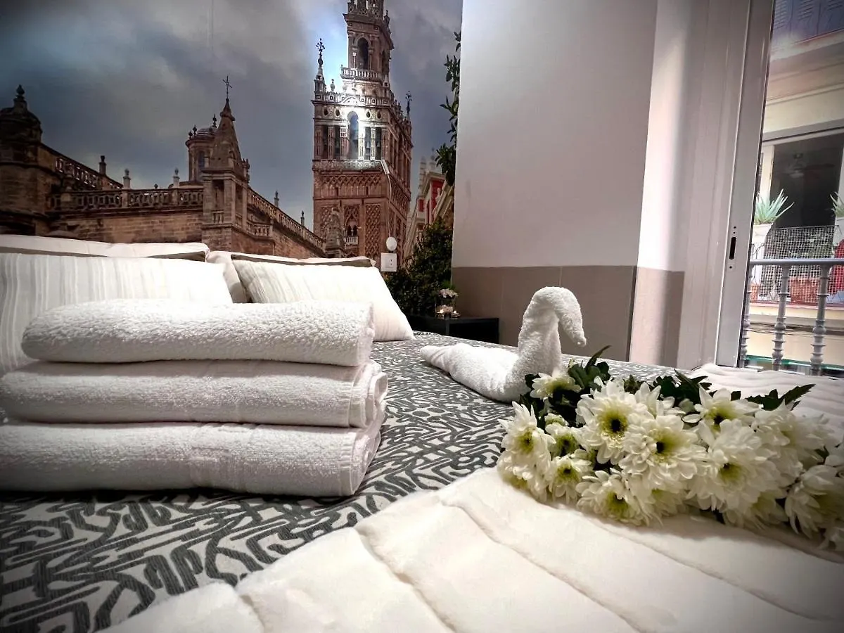 Hostal Paco'S Seville
