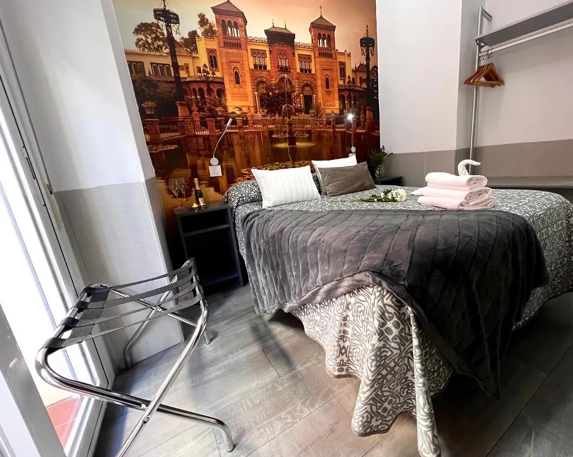 Hostal Paco'S Seville