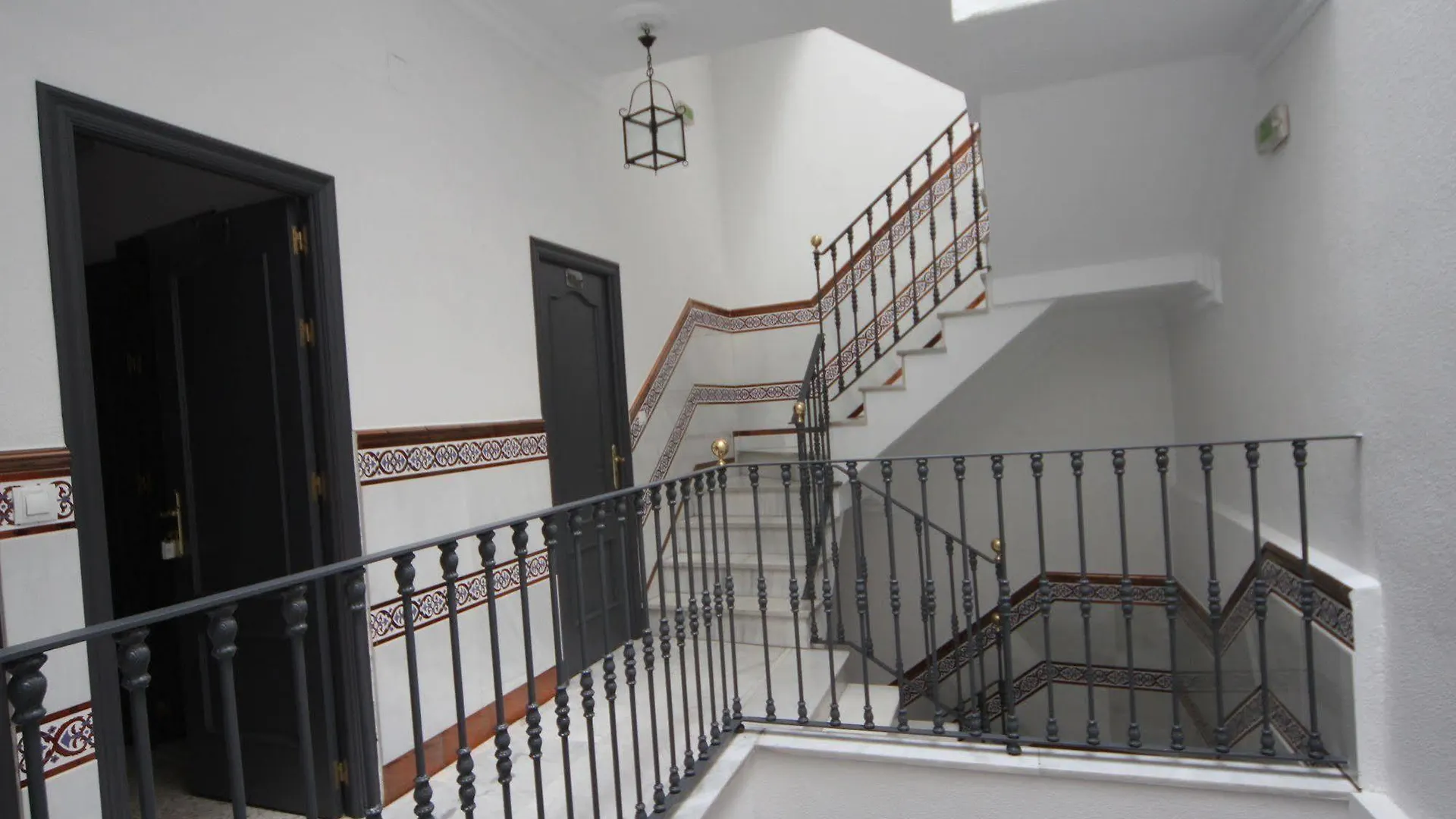 Hostal Paco'S Seville 5*,